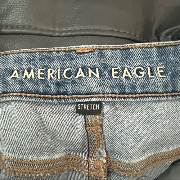 American Eagle Ankle Cut Button Fly Stretch Jeans - Picture 6 of 9